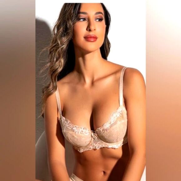 DEYLLO EMBROIDERED BRAS - Picture 1 of 6